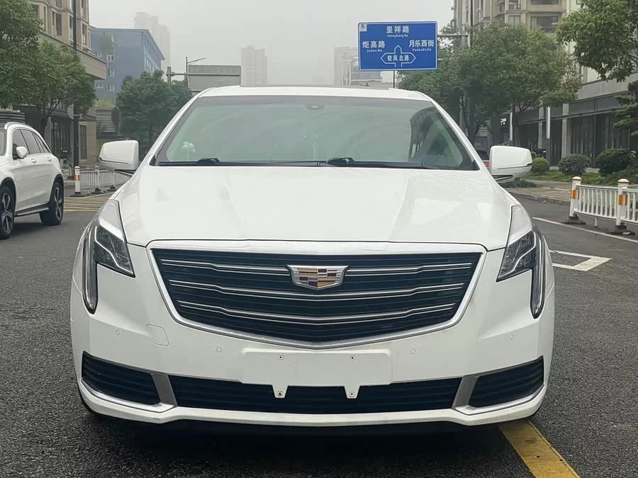Cadillac XTS