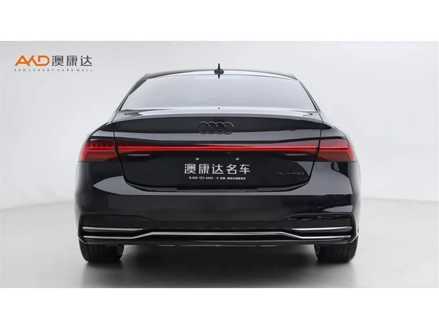 Audi A7L