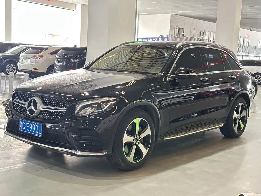 Mercedes Benz GLC