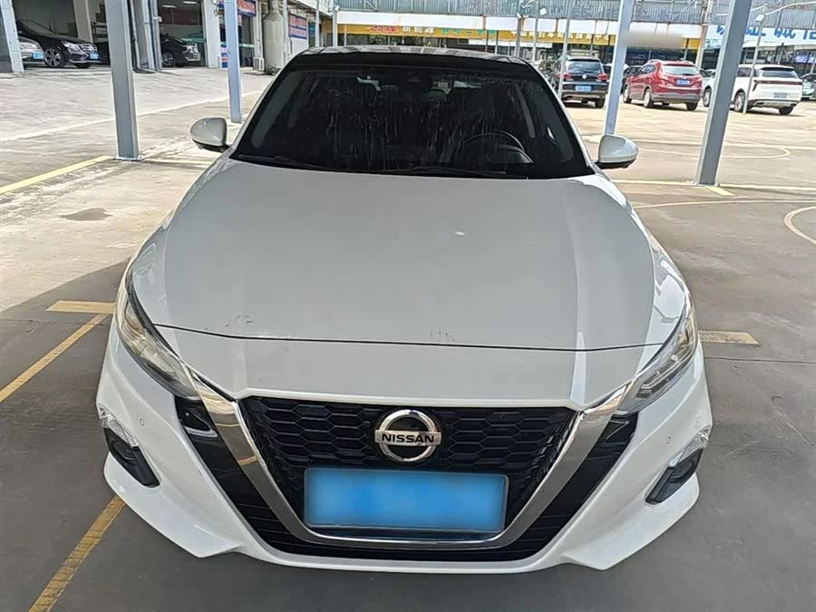 Nissan Teana
