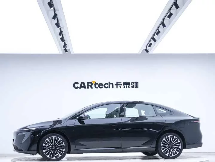 Nissan N7
