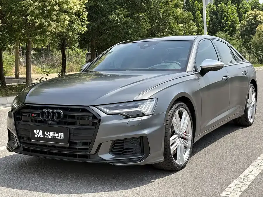 Audi S6