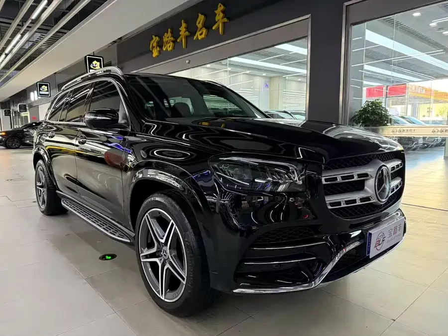 Mercedes Benz GLS
