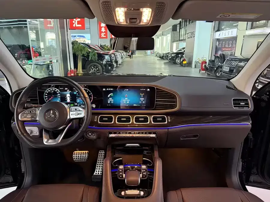 Mercedes Benz GLS
