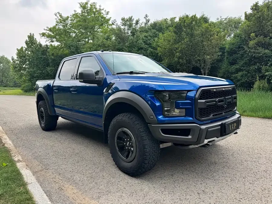 Ford F-150 Raptor