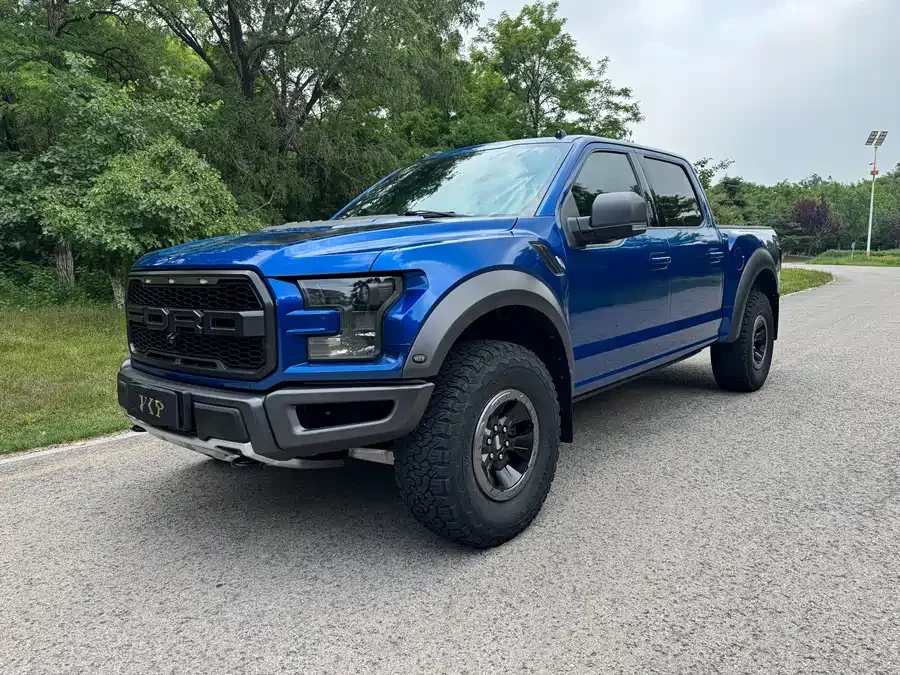 Ford F-150 Raptor