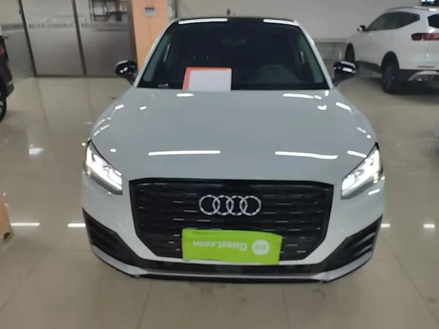 Audi Q2L