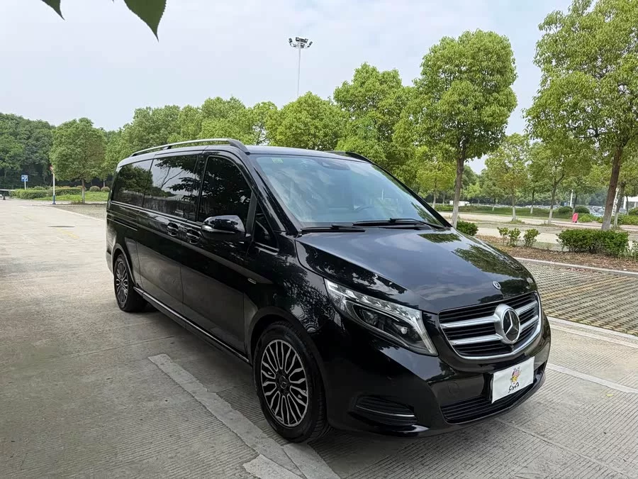 Mercedes Benz Class V
