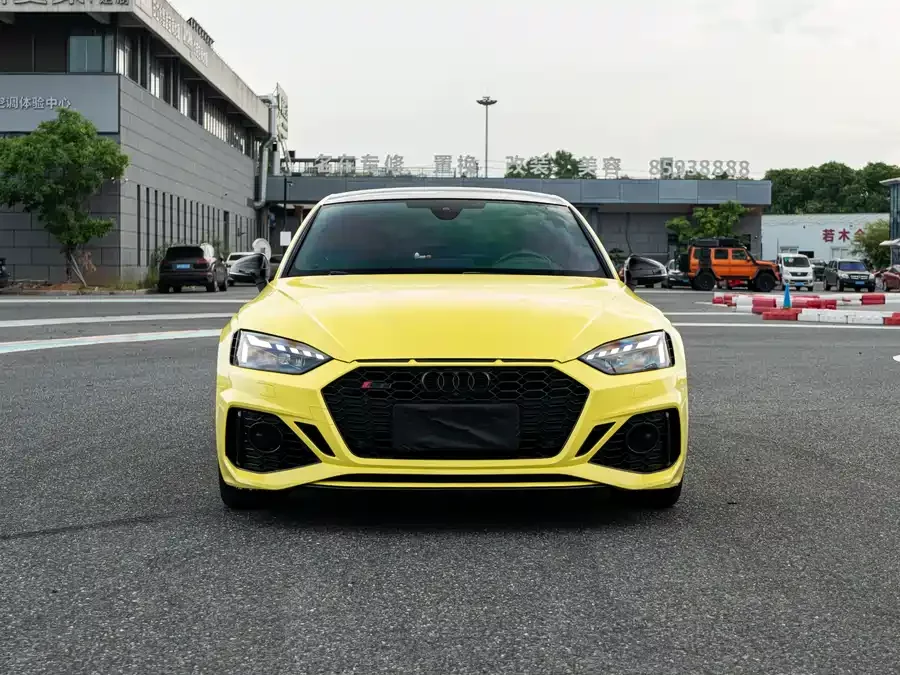 Audi RS 5