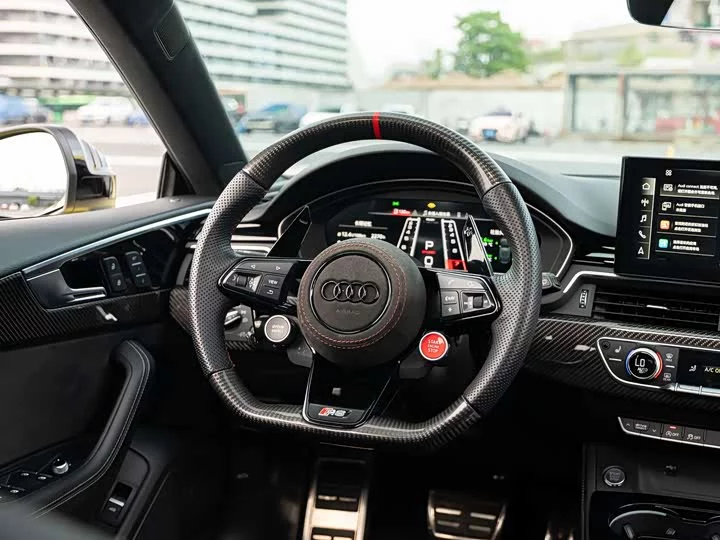 Audi RS 5