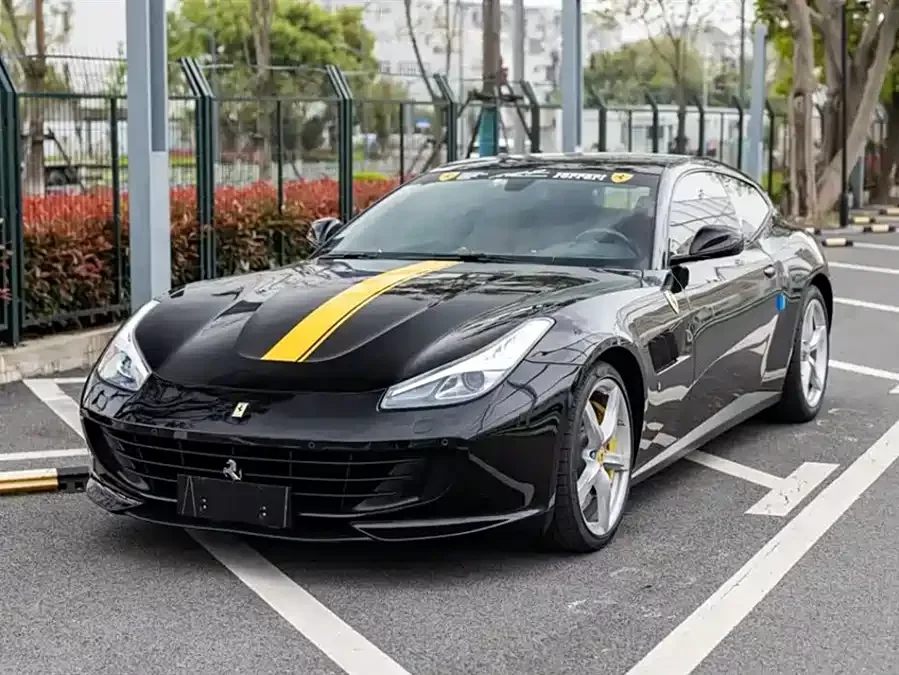 Ferrari GTC4Lusso