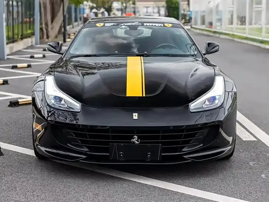 Ferrari GTC4Lusso