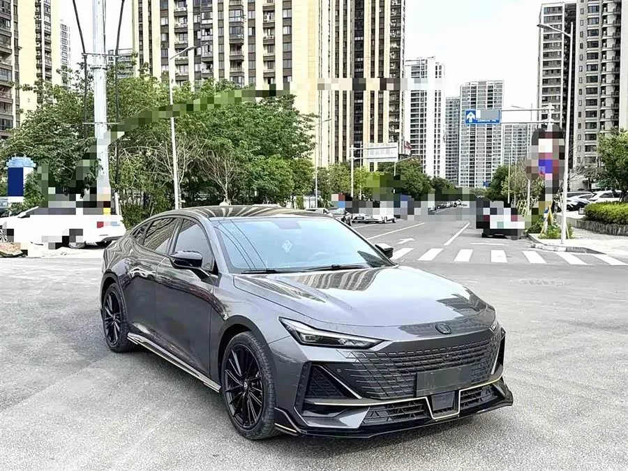 Changan UNI-V