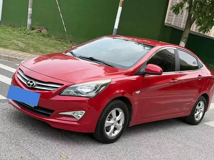 Hyundai Rena