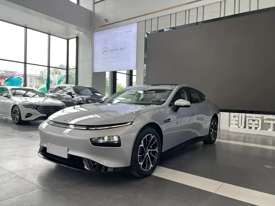 Xpeng P7