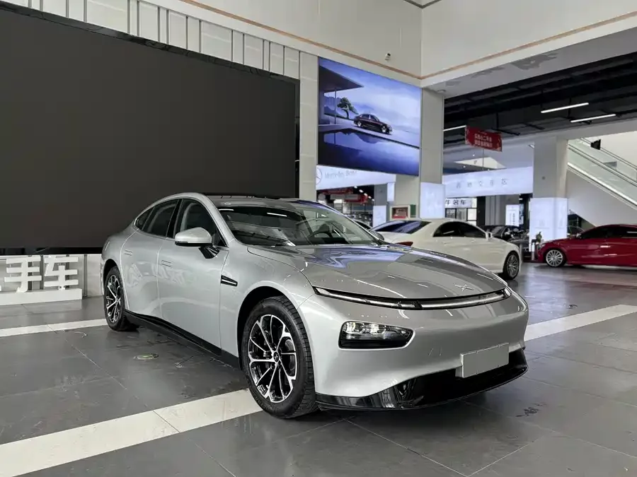 Xpeng P7
