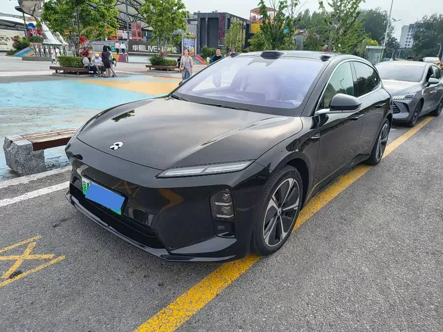NIO ET5T