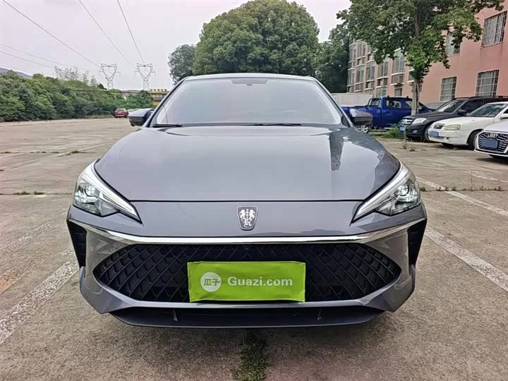 Roewe i5
