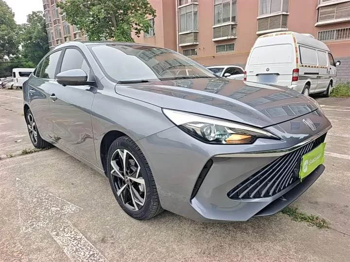 Roewe i5