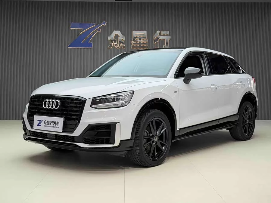 Audi Q2L