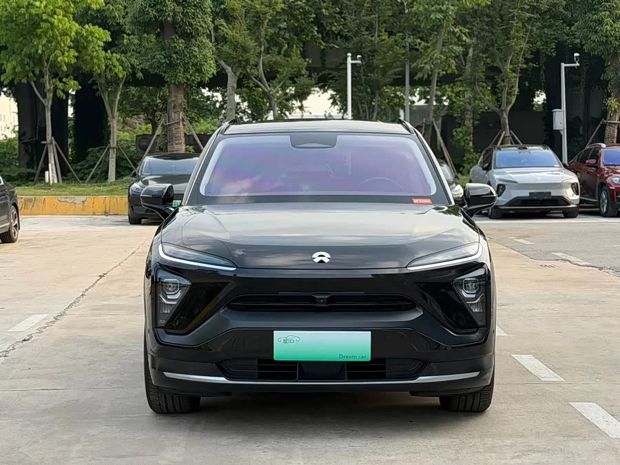 NIO ES6