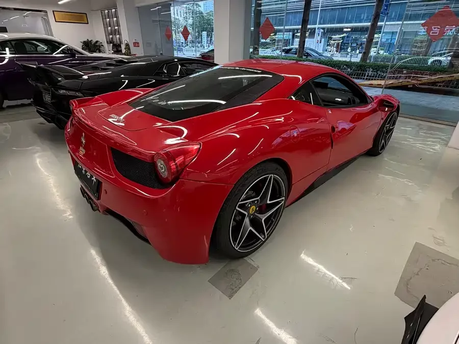 Ferrari 458