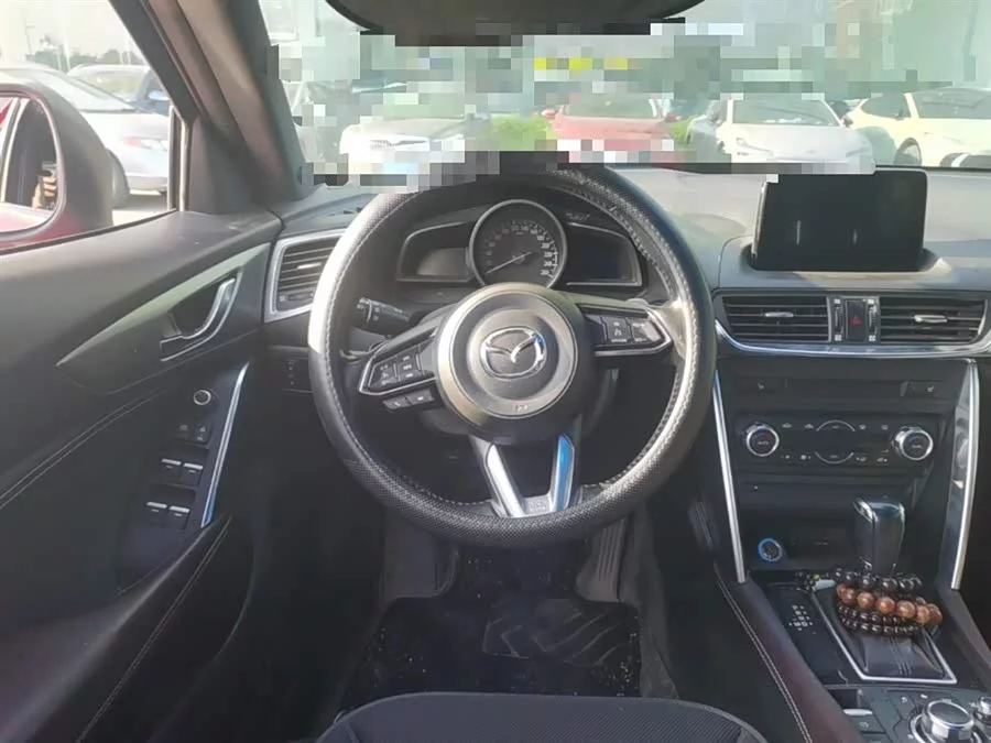 Mazda CX-4