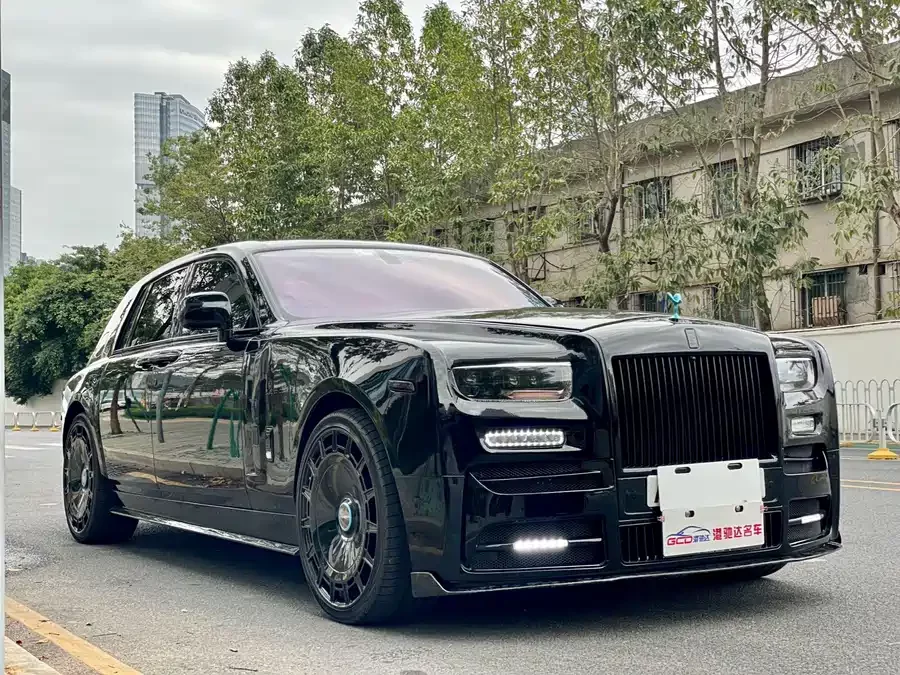 Rolls-Royce Phantom