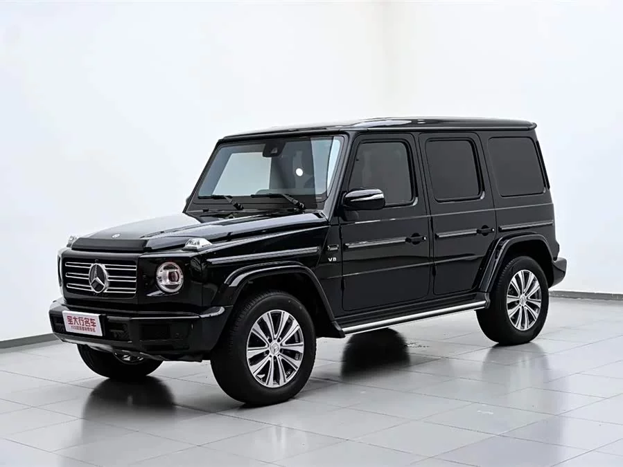 Mercedes Benz G-rated