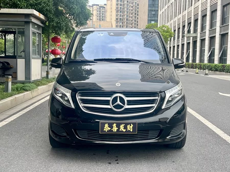 Mercedes Benz Class V