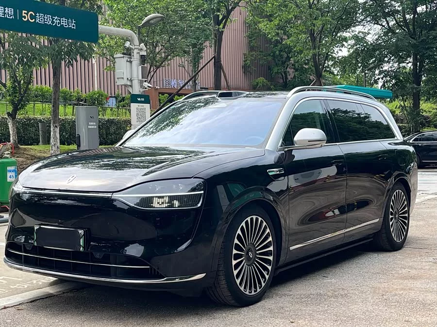AITO Wenjie M9
