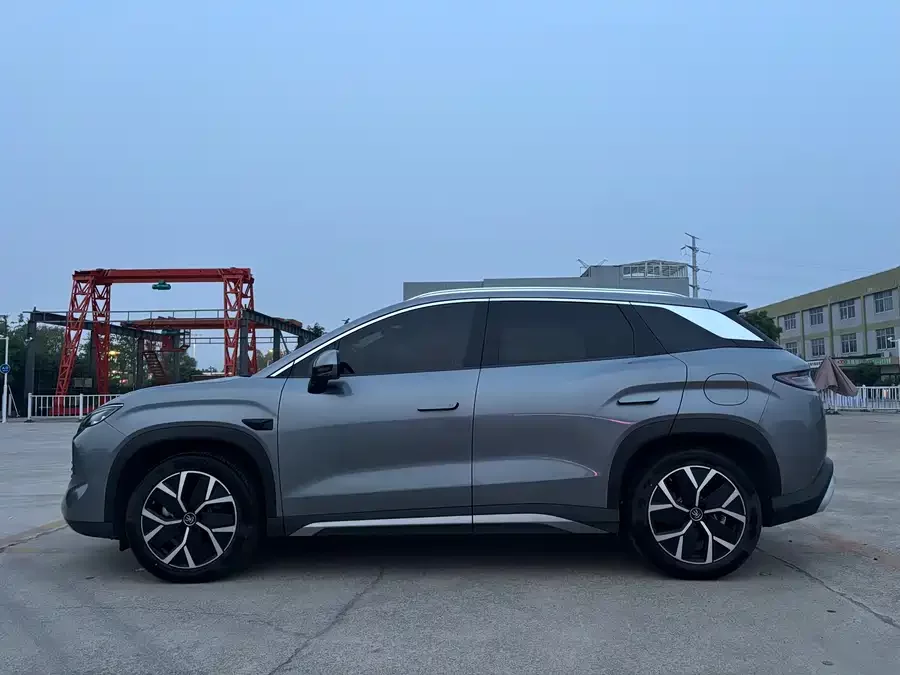 BYD Song L DM-i