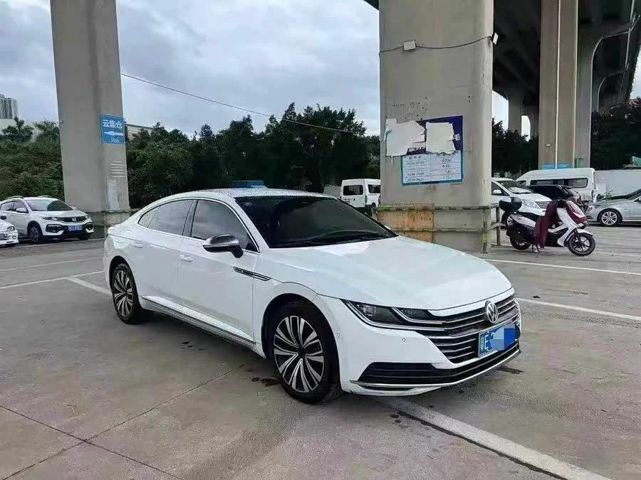 Volkswagen FAW- CC