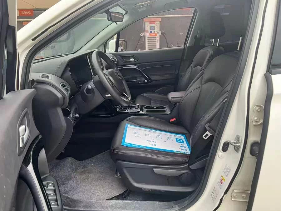 GAC Trumpchi GS4