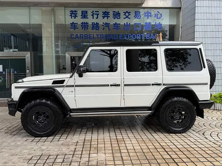 Mercedes Benz G-rated
