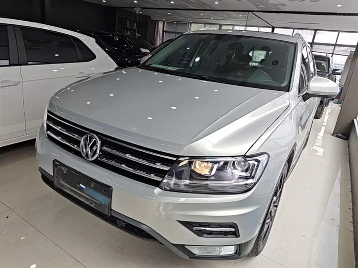 Volkswagen Tiguan L