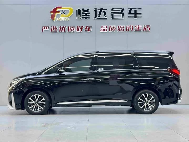 GAC Trumpchi M8