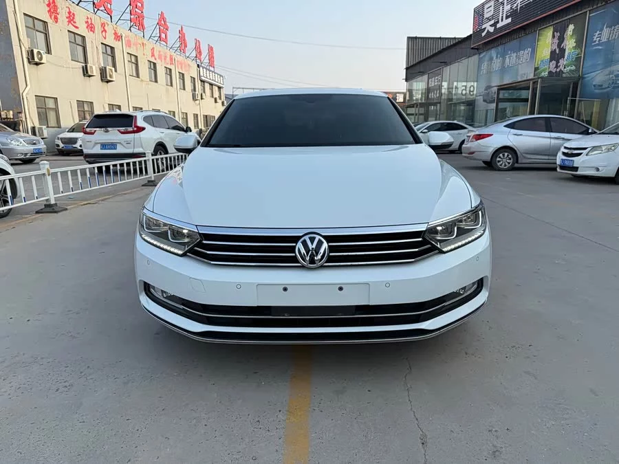 Volkswagen Magotan