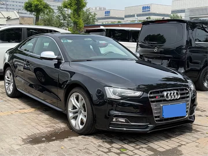 Audi S5