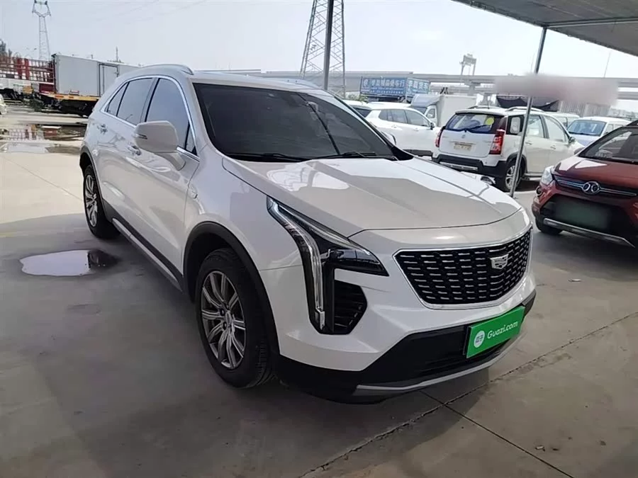 Cadillac XT4