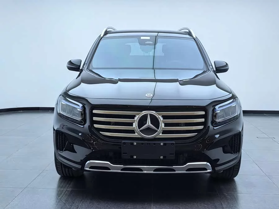 Mercedes Benz GLB