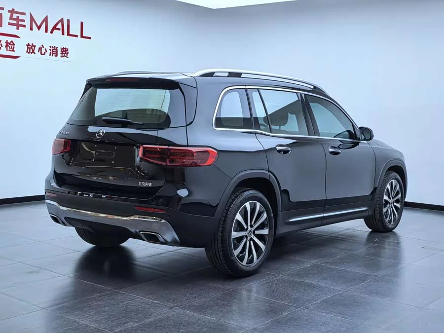 Mercedes Benz GLB