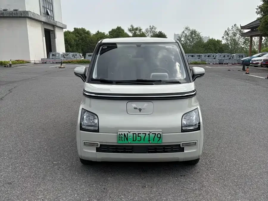 Wuling Air ev clear sky