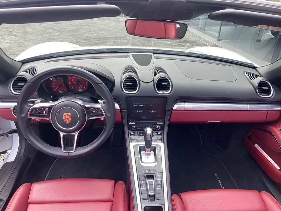 Porsche 718
