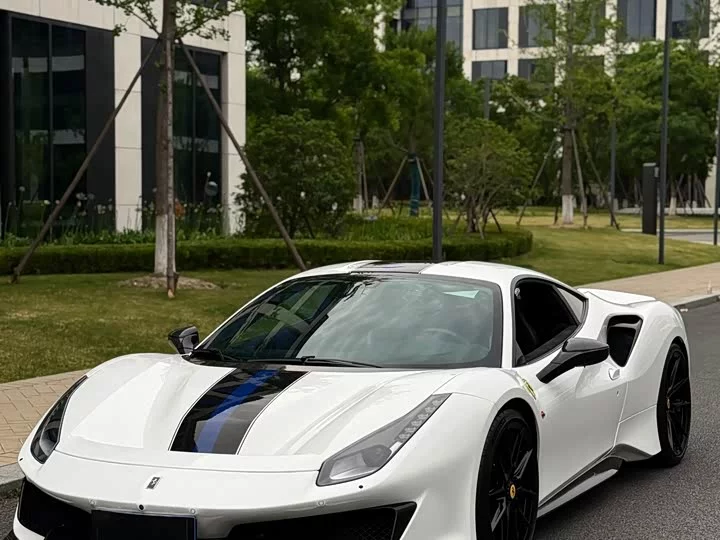 ferrari 488