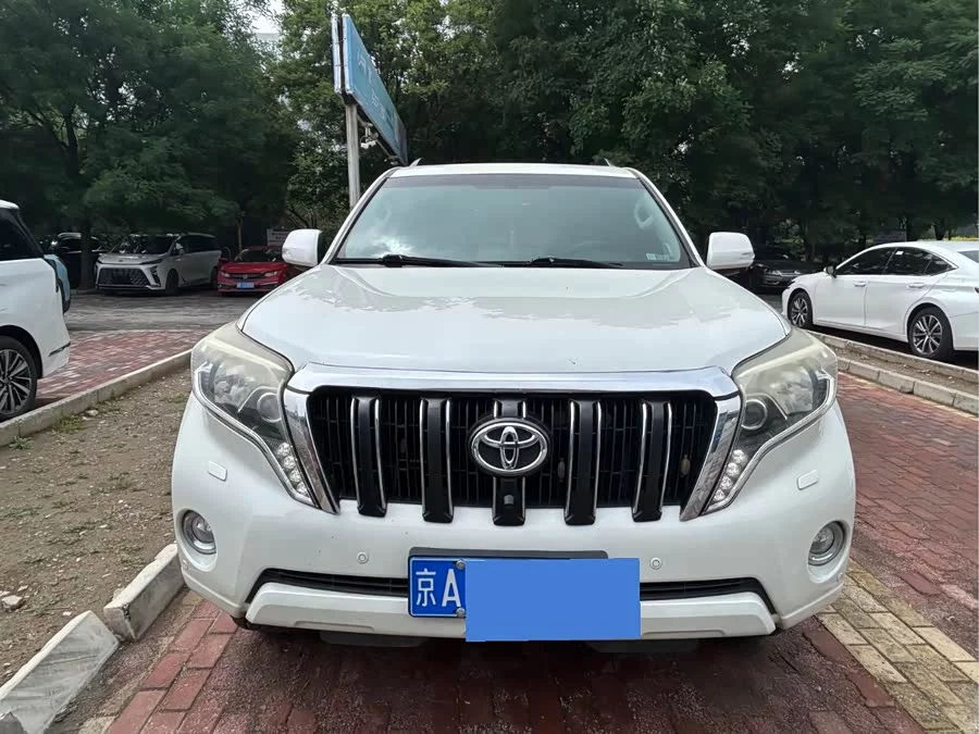 Toyota Prado