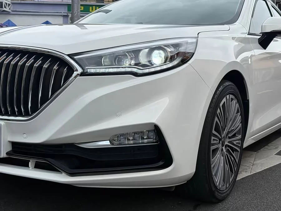 Hongqi H5