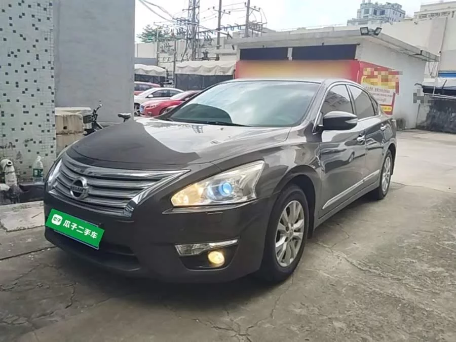 Nissan Teana