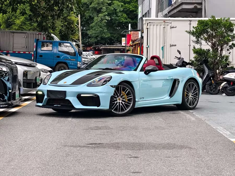 Porsche 718