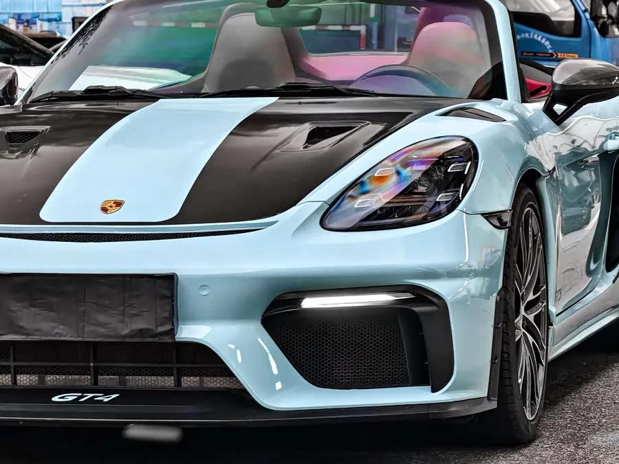 Porsche 718